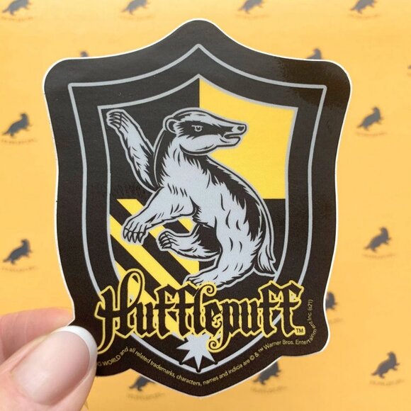 Harry Potter 4 Pack Hufflepuff Friendship Bracelet Set and House Crest Decal - Picture 6 of 7